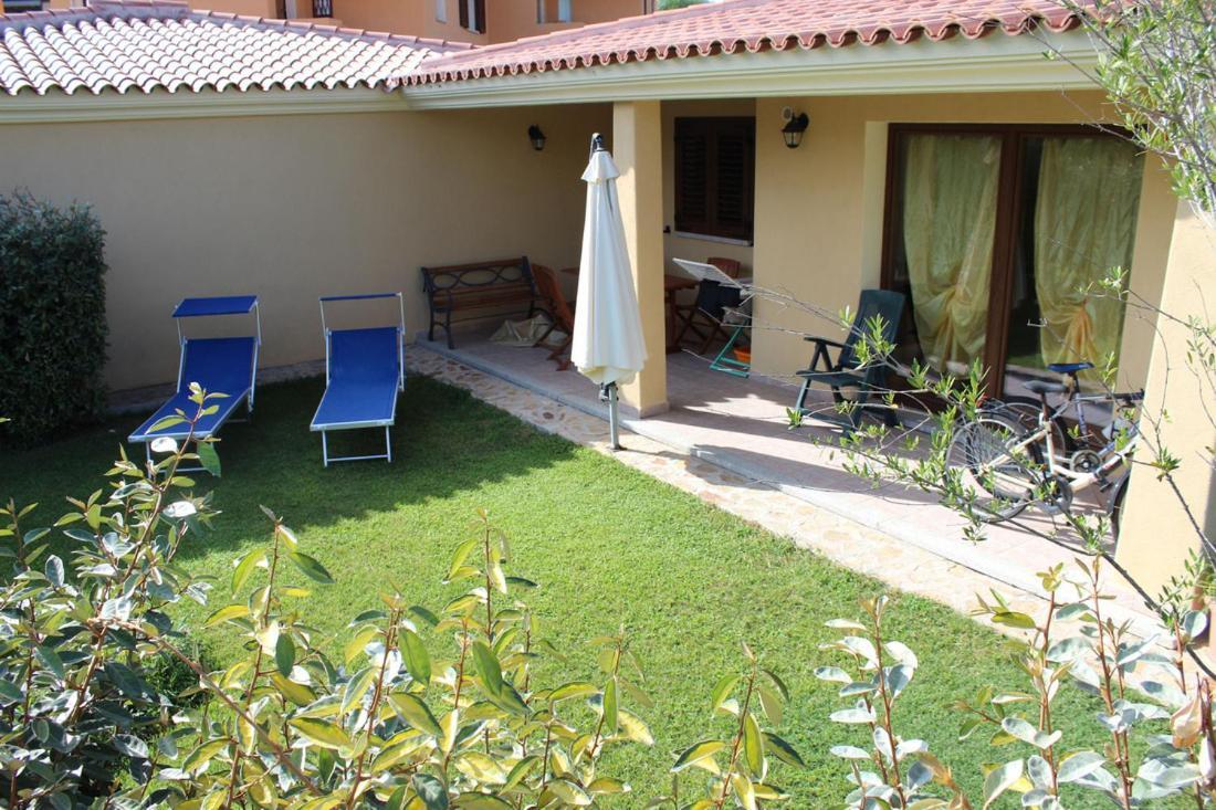 Casadelfaro Con Giardino A Pittulongu 600Metri Dalla Spiaggia Olbia Luaran gambar